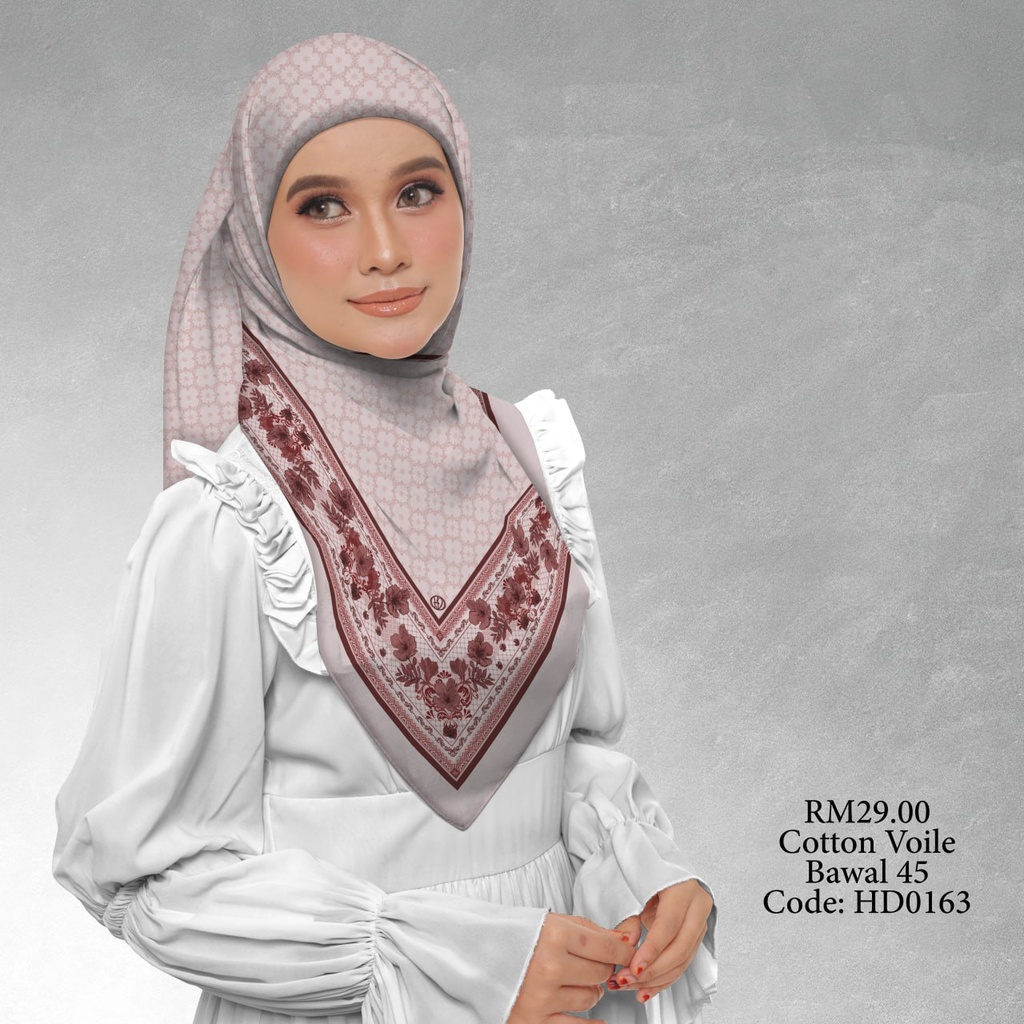 Tudung Bawal (Square Hijab) in HD0163